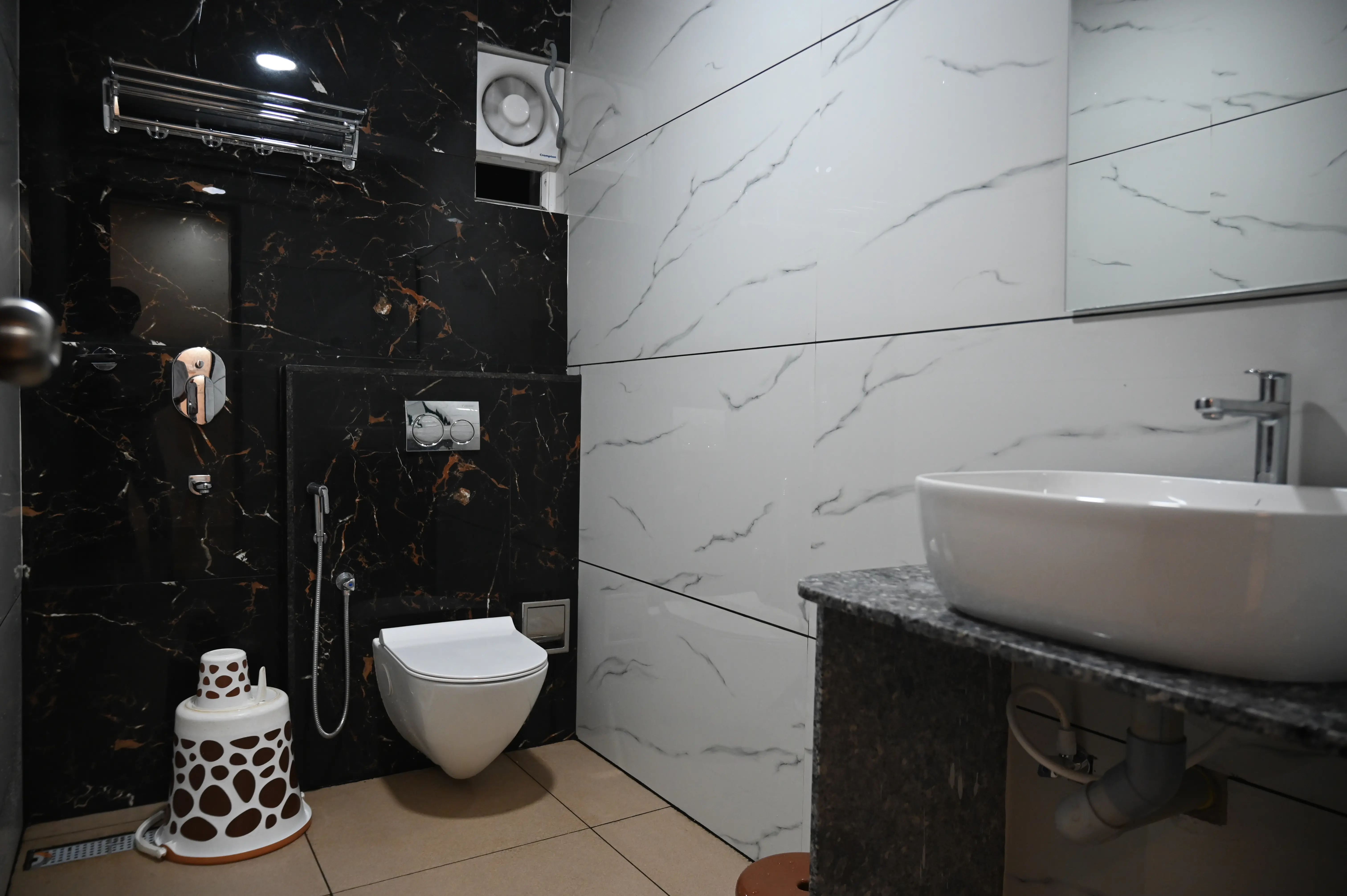 Accommodation or surrounding attraction photograph index 14