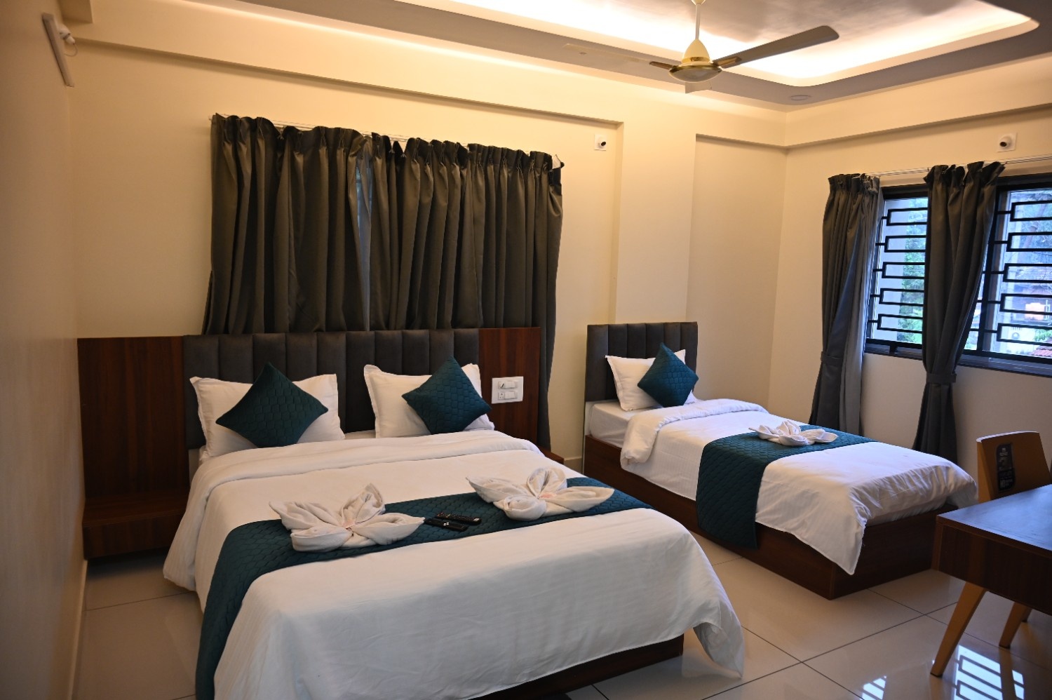 Accommodation or surrounding attraction photograph index 22