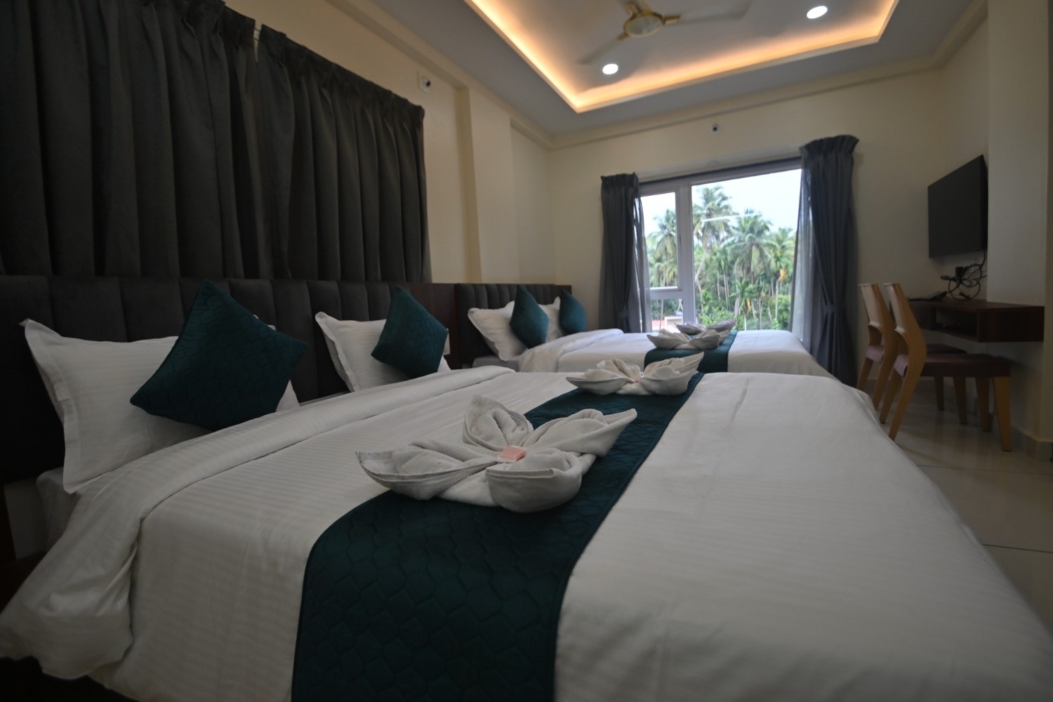 Accommodation or surrounding attraction photograph index 23
