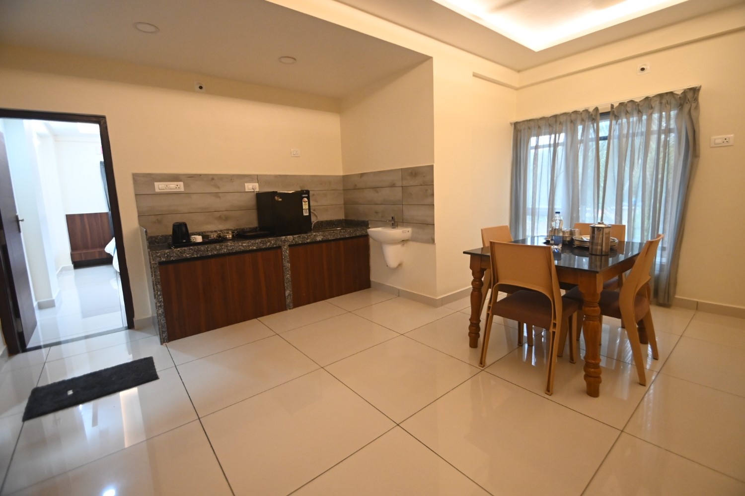 Accommodation or surrounding attraction photograph index 18
