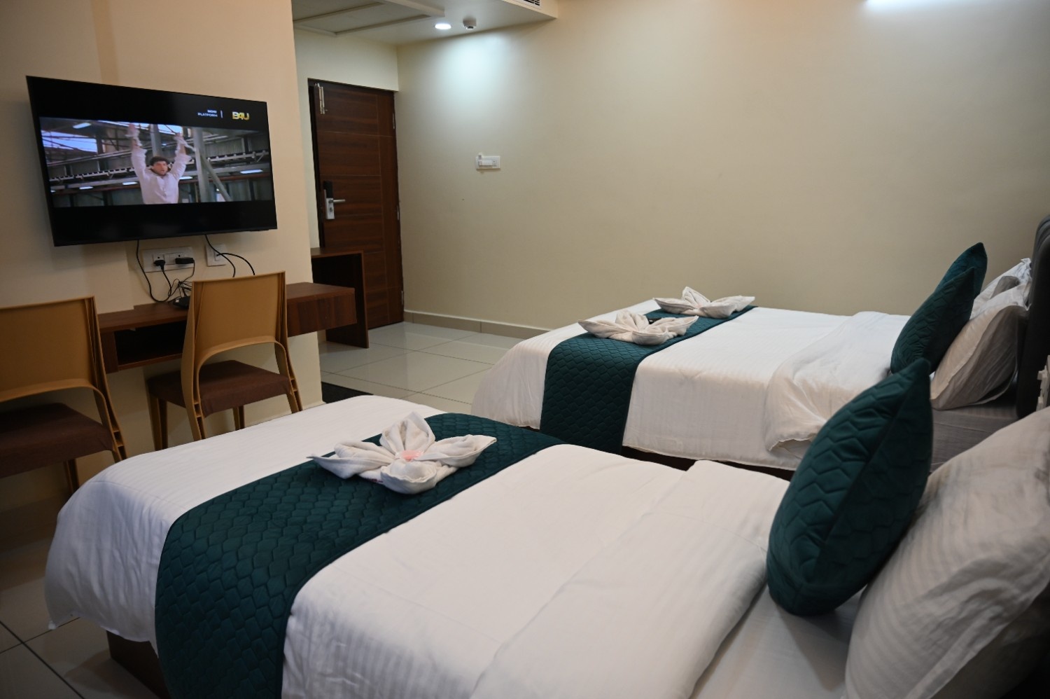 Accommodation or surrounding attraction photograph index 24